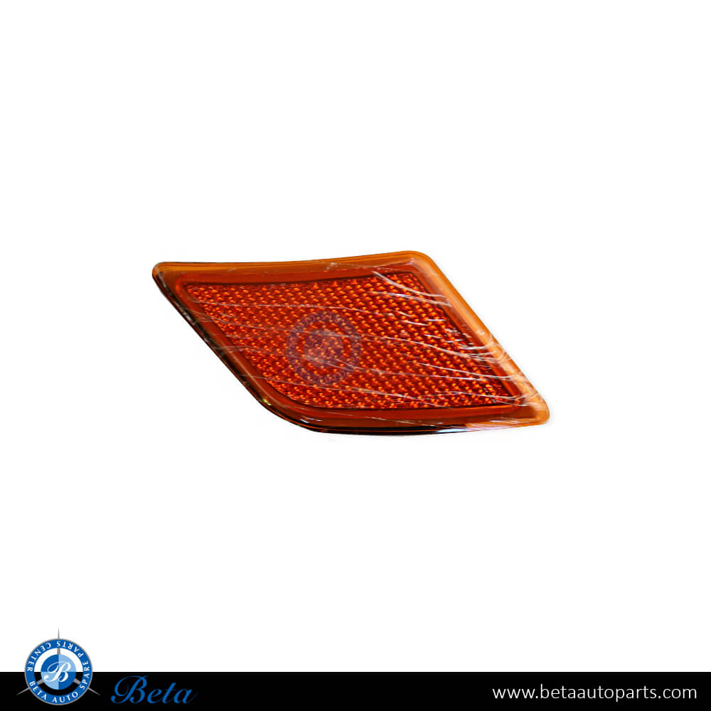 Left Side Front Bumper Reflector for Mercedes C-Class W204 2008-2010 models, Part Number 2048200121 Left Side Front Bumper Reflector for Mercedes C-Class W204 2008-2010 models, Part Number 2048200121